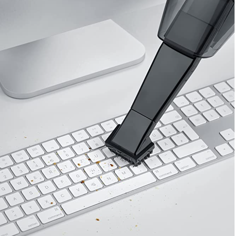 mini brosse aspirateur à main